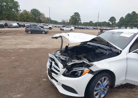 2015 Mercedes-Benz C 300 4Matic from USA, damaged, VIN 55SWF4KB0FU002449